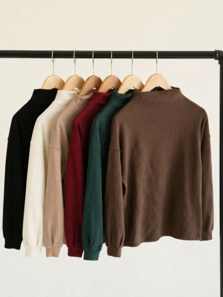 Buzo darlon con pinzas en puño y cuello chimenea - LORENA